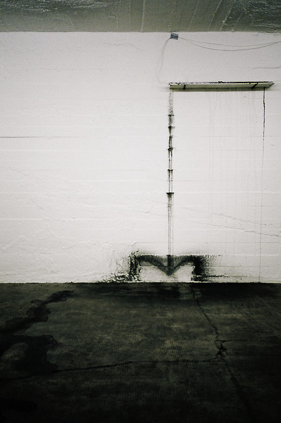 080504_F06.jpg