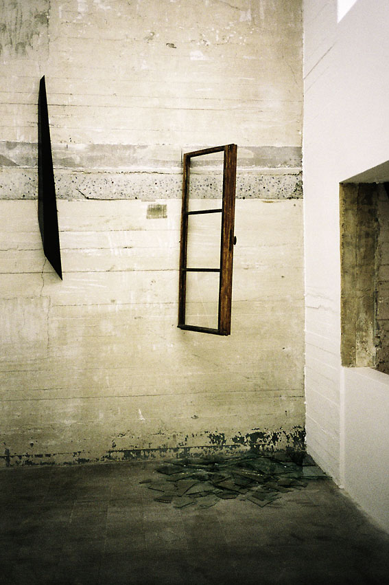 080504_F25.jpg
